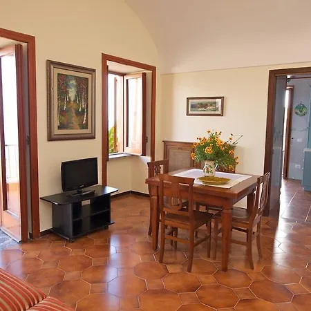 Vila Laura Scala